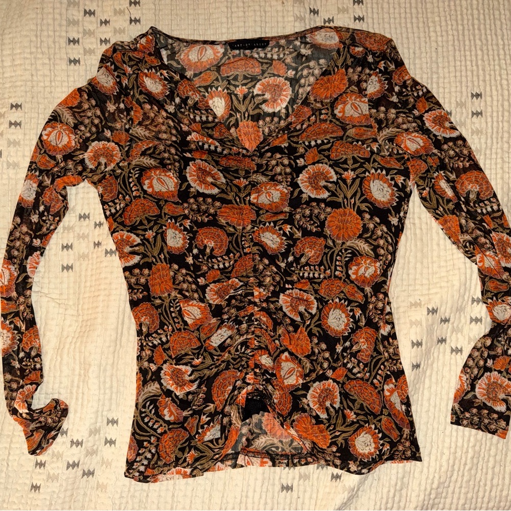 Jane & Delaney Mesh Sleeve Ruched Front Top
